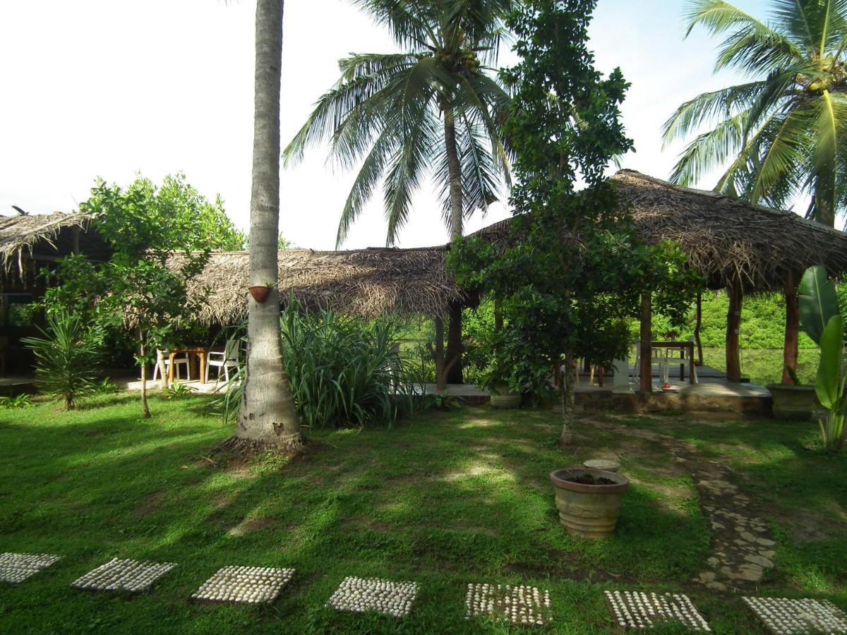 Coconut Island Villa Tangalle Bagian luar foto