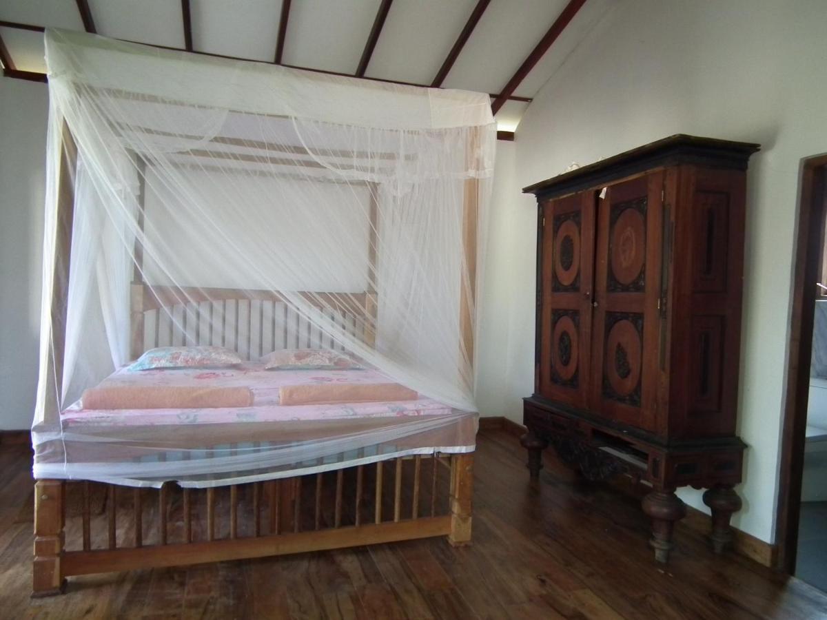 Coconut Island Villa Tangalle Bagian luar foto