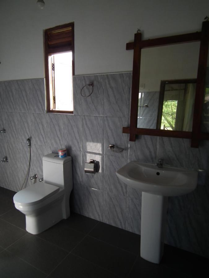 Coconut Island Villa Tangalle Bagian luar foto