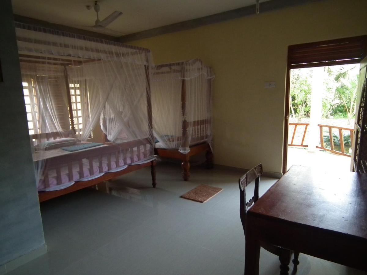 Coconut Island Villa Tangalle Bagian luar foto