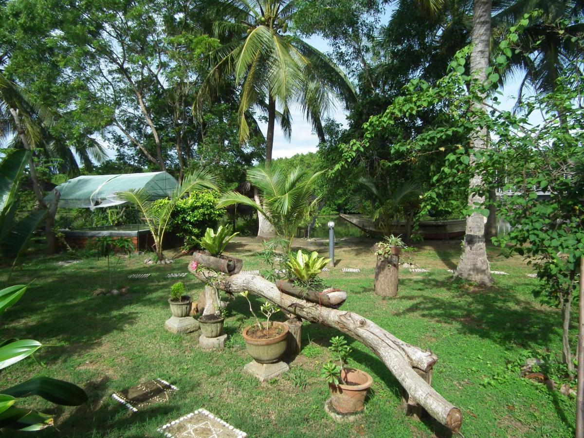 Coconut Island Villa Tangalle Bagian luar foto